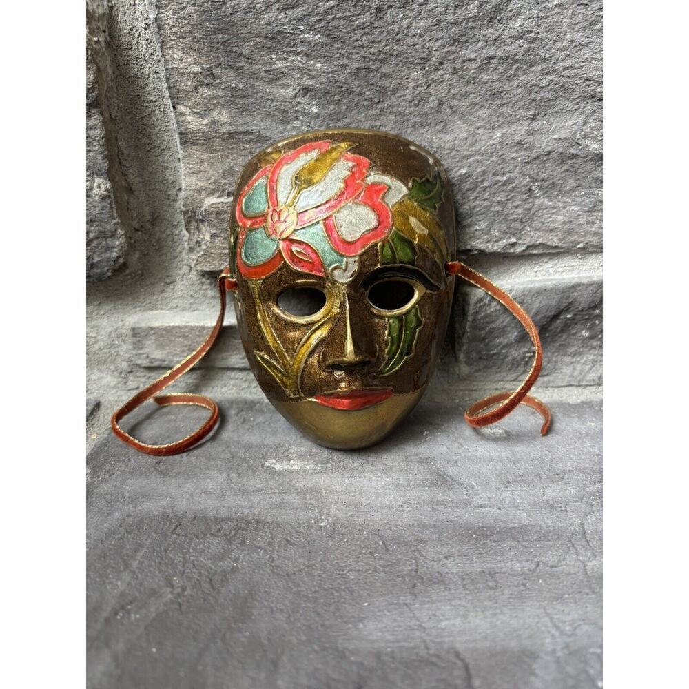 Vintage 5in Brass Wall Hanging Theatre Masks Mardi Gras Carnival India Painted